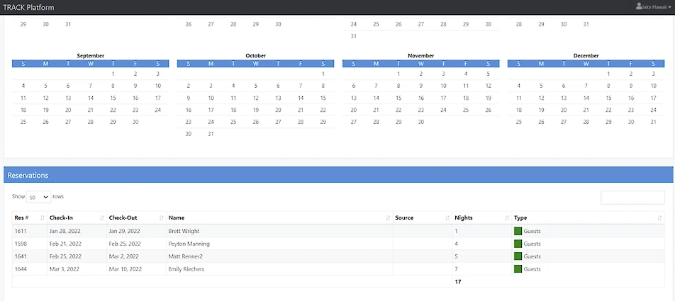 The image shows a reservation system with dates, names, scores, weights, and types listed for multiple entries.